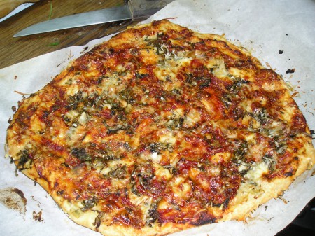 Pizza et lierre terrestre